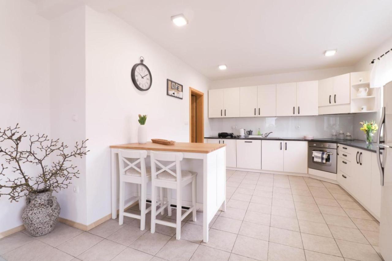 House Eden With Mountain Views Apartamento Bled Exterior foto